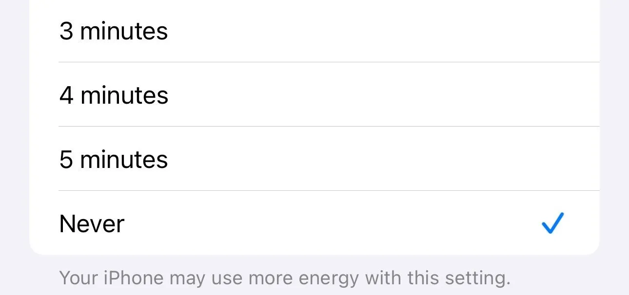 Chọn tùy chọn 'Không' (Never) để tắt tính năng tự động khóa màn hình trên iPhone