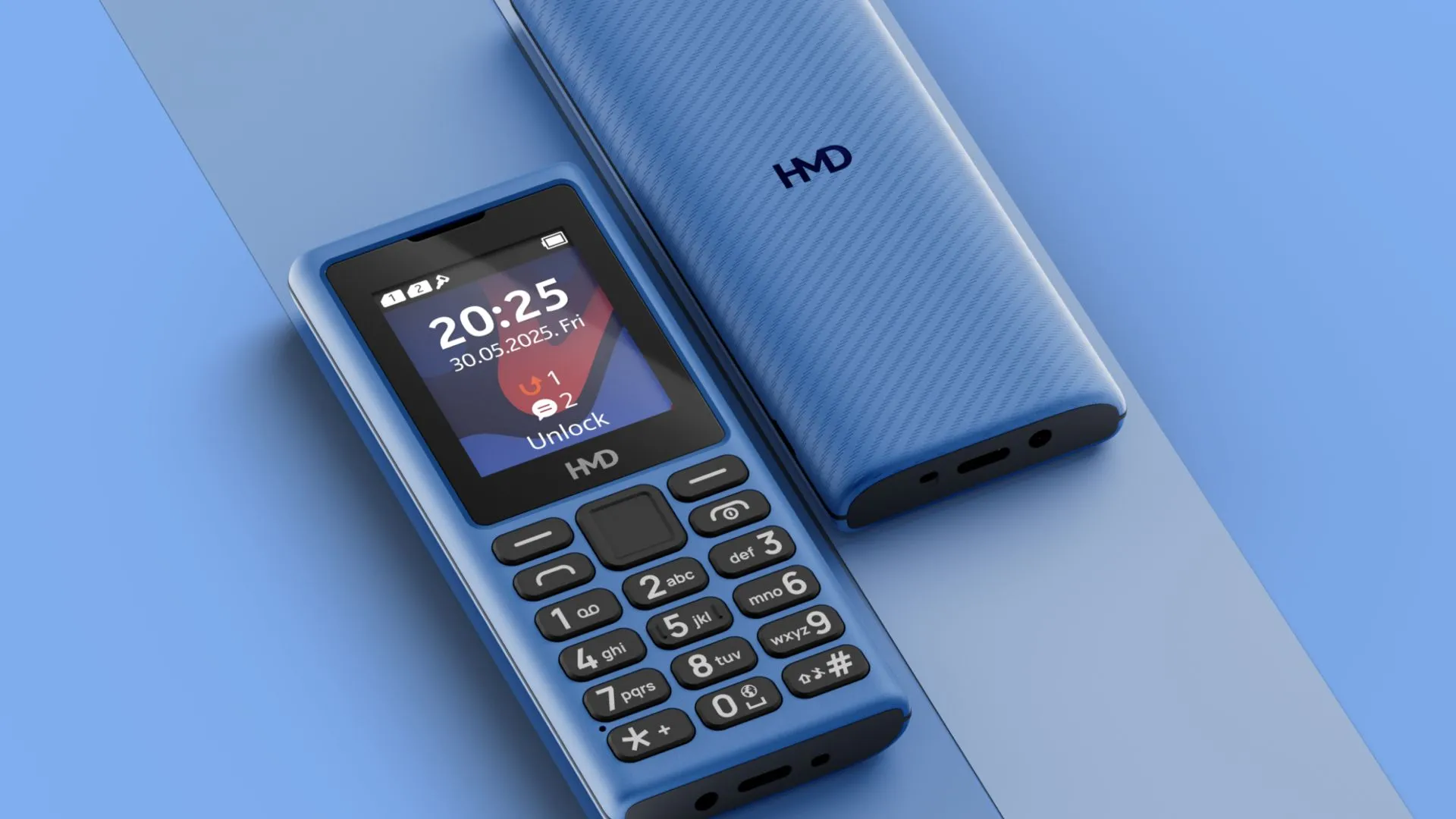 Điện thoại HMD 101 4G màu xanh lam với màn hình hiển thị logo HMD