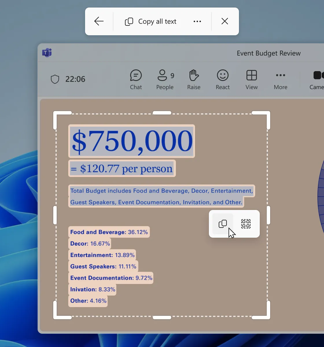 Giao diện Snipping Tool trên Windows 11 minh họa tính năng trích xuất văn bản (OCR) từ slide thuyết trình.