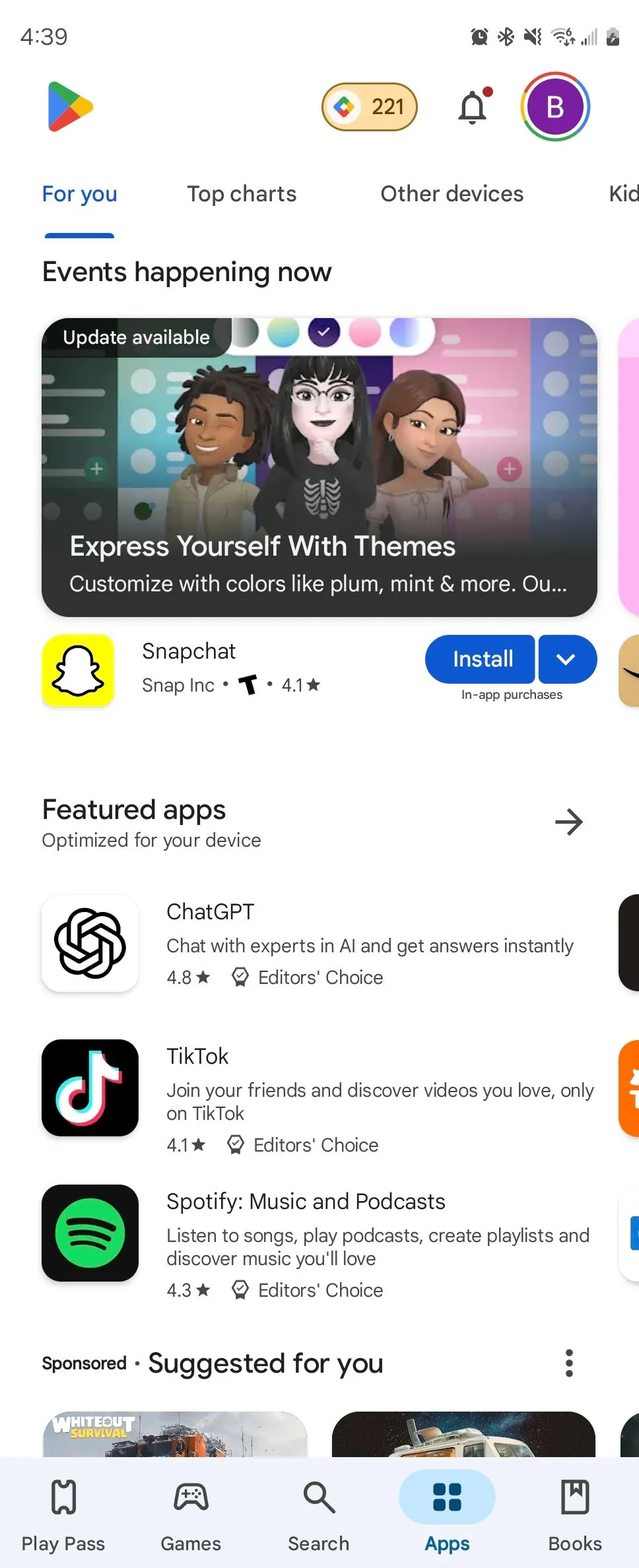 Giao diện tổng quan của tab Ứng dụng trên Google Play Store hiển thị các thương hiệu lớn