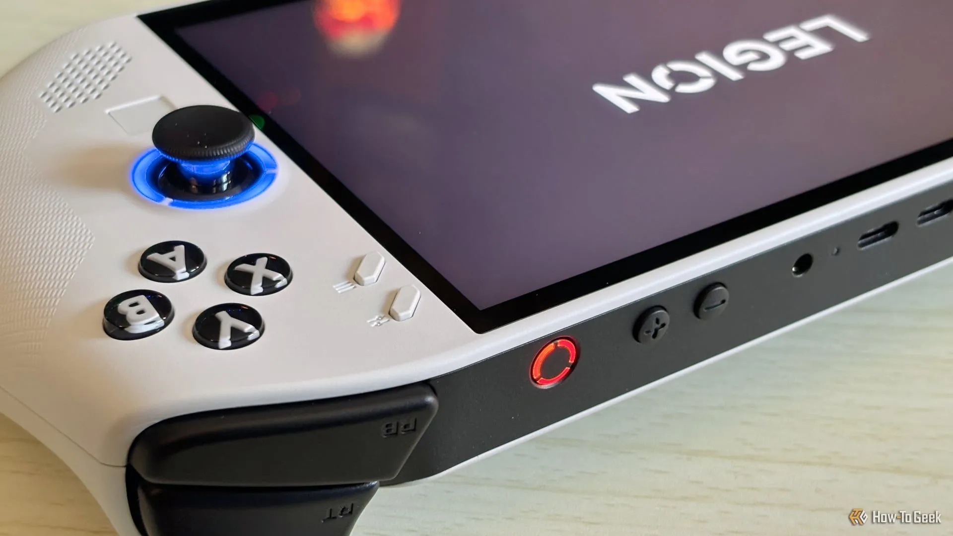 Sự Thật Ít Ai Biết: PlayStation 2 Từng Hỗ Trợ Linux Chính Thức!