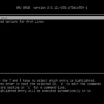 Màn hình khởi động GRUB của Arch Linux, một bản phân phối rolling release nổi bật.