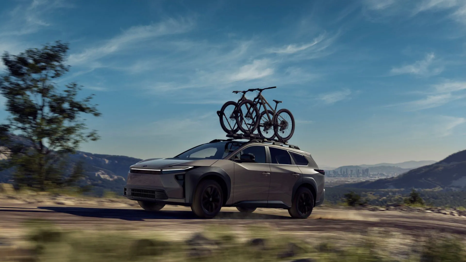 Mẫu xe điện Toyota bZ Woodland 2026