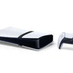 Máy chơi game console Sony PlayStation 5 Pro với thiết kế hiện đại, thể hiện sự phát triển của phần cứng trong ngành công nghiệp game.