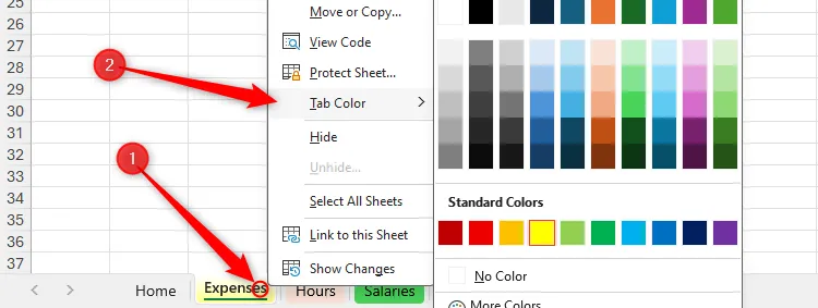 Menu chuột phải trên tab trang tính Excel mở rộng hiển thị tùy chọn màu tab để phân loại và dễ nhận biết.
