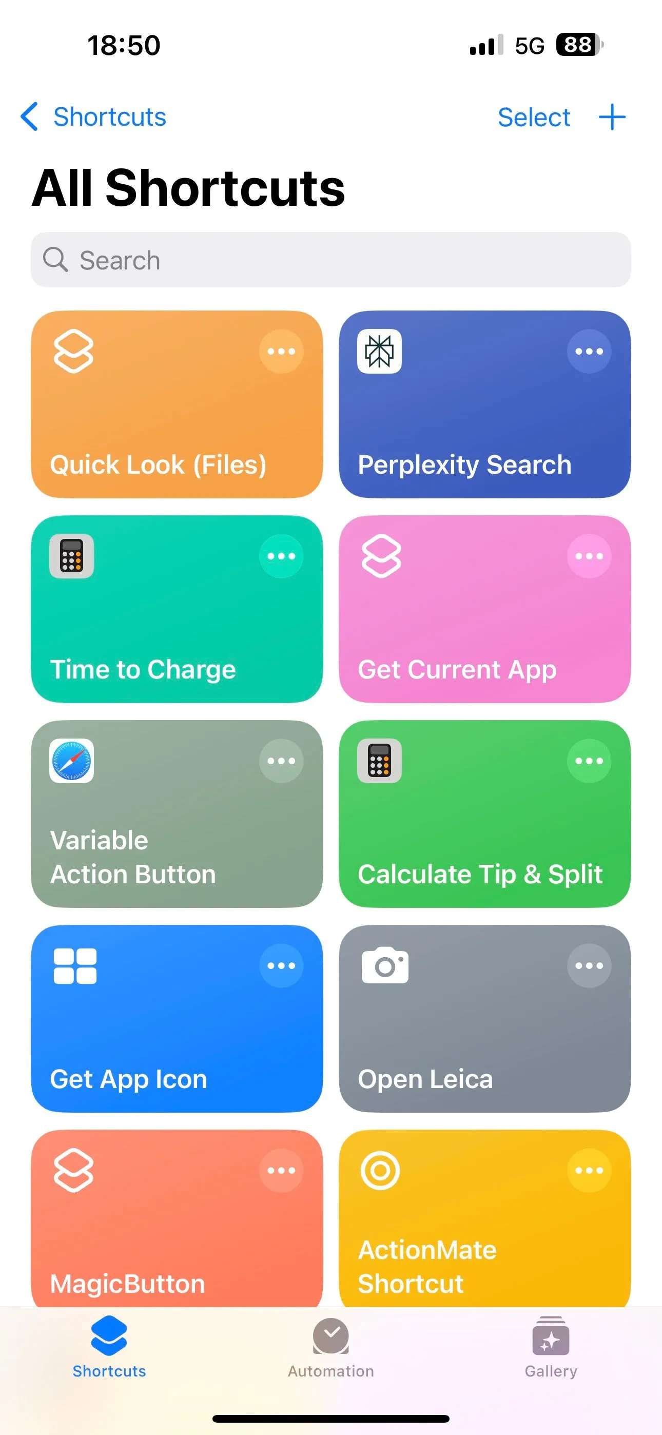 Thẻ Phím tắt trong ứng dụng Phím tắt trên iPhone.